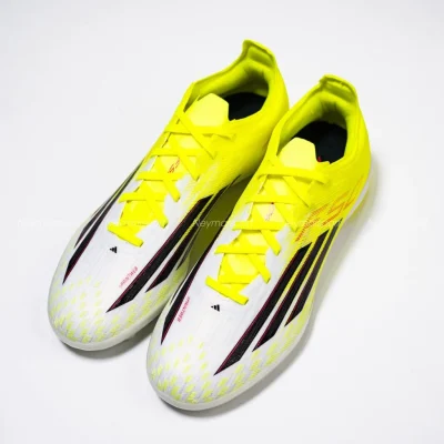 Giày đá bóng cỏ nhân tạo adidas F50 Pro TF Born For Goals